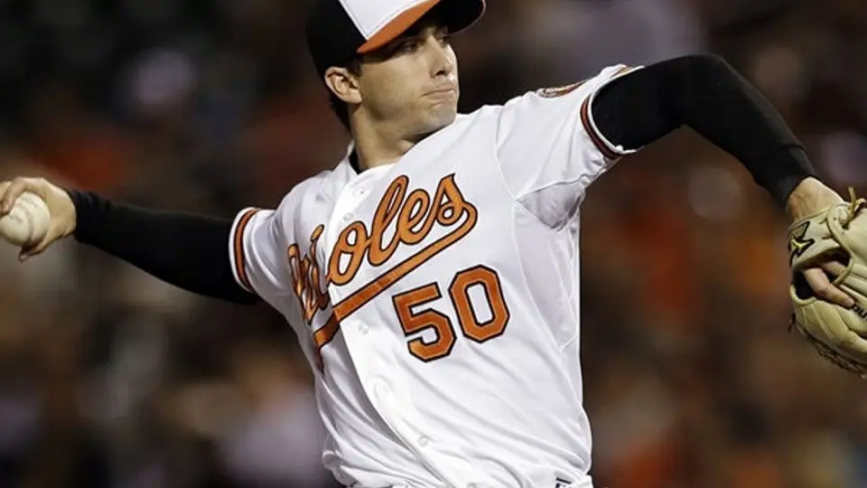 González y los Orioles vencen a Tampa Bay