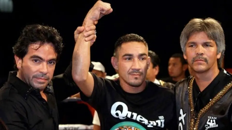 'Zorrita' Soto vence a Antillón por decisión y retiene título Ligero CMB