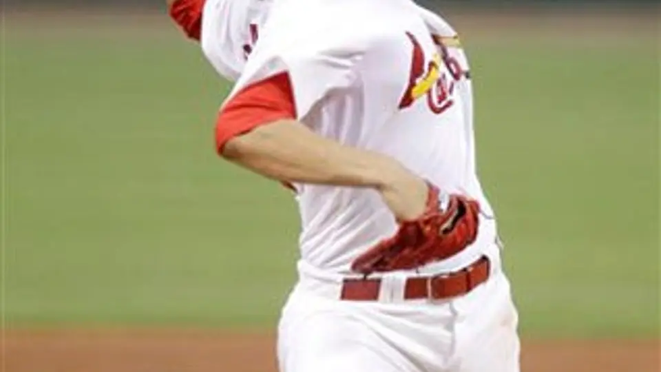 García luce en victoria de Cardenales
