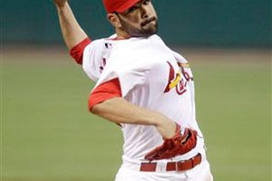 García luce en victoria de Cardenales