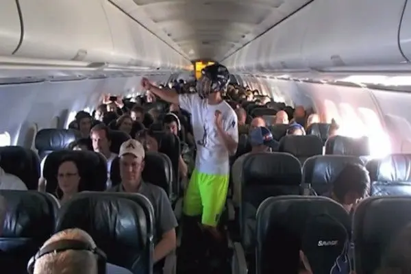 'Harlem Shake' a 30 mil pies de altura