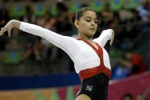 Karla Salazar se queda cerca de la medalla en la viga de equilibrio