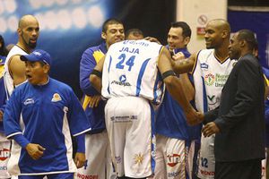 Fuerza Regia acecha la Final