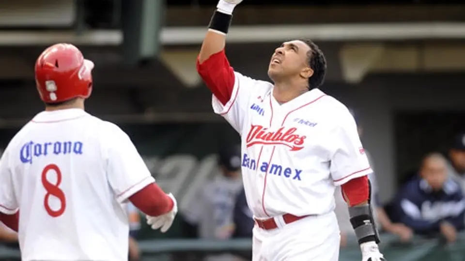 Diablos vuelve a doblegar a Sultanes
