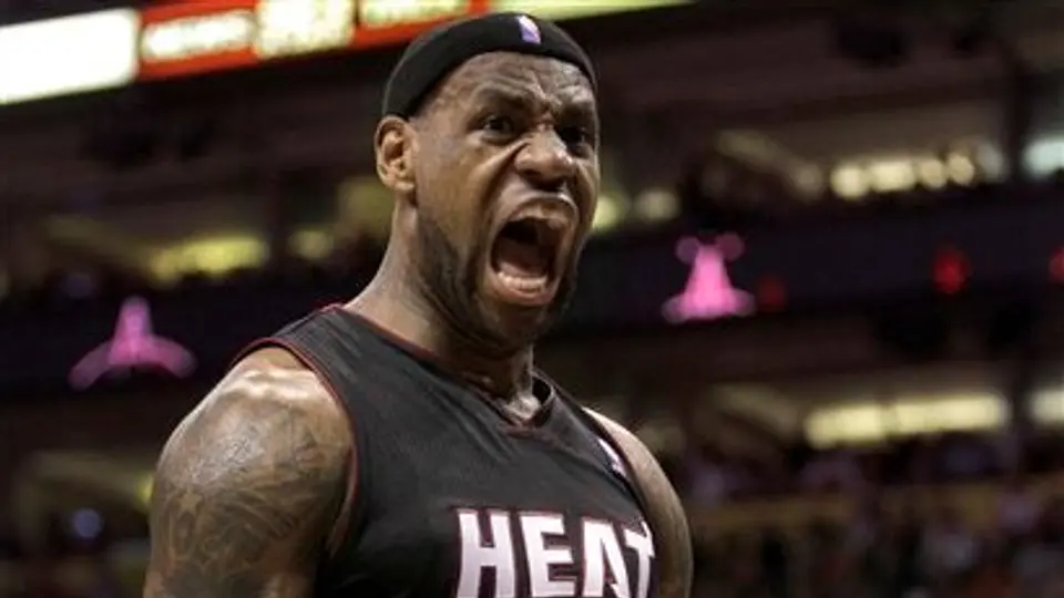 Lakers vs. Heat, intenso choque en Navidad