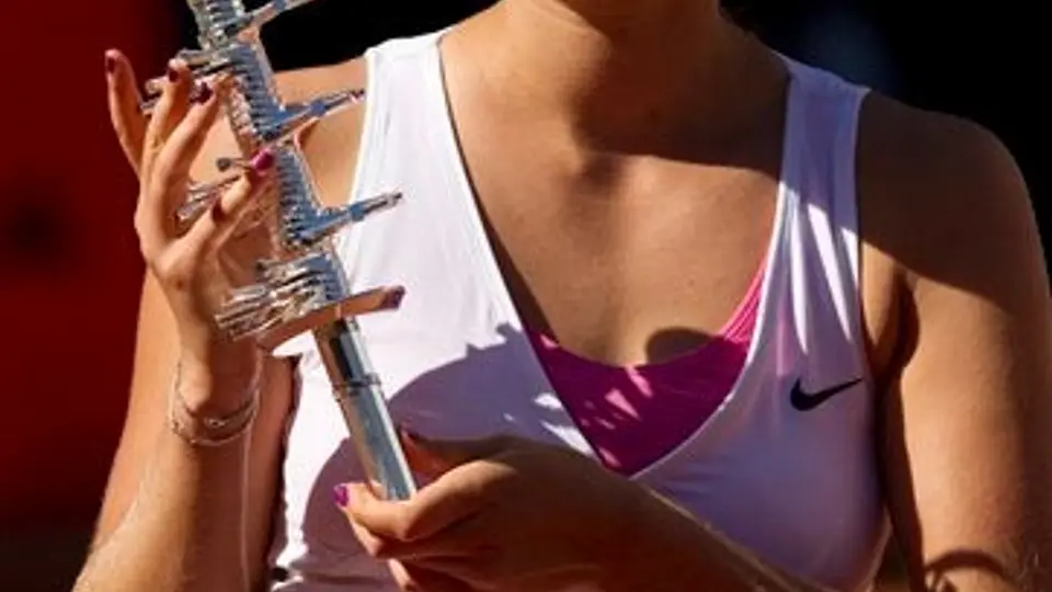 Kvitova sorprende Azarenka y se consagra en Madrid