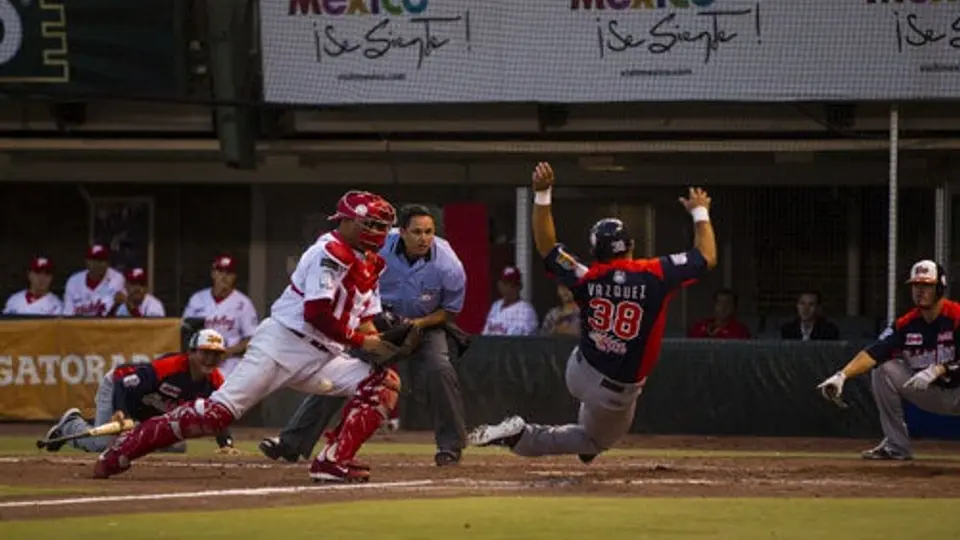 Tigres vence a Diablos en el Foro Sol