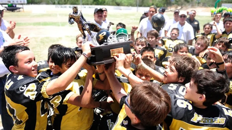 Pumas se corona campeón Ardillas 4