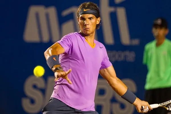 Nadal, con debut tranquilo; Ferrer defiende su corona