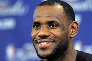 LeBron dice que ya es hora de avanzar en lo individual