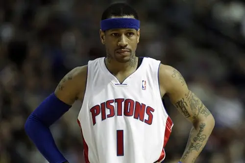 Allen Iverson podría reaparecer en partido de exhibición