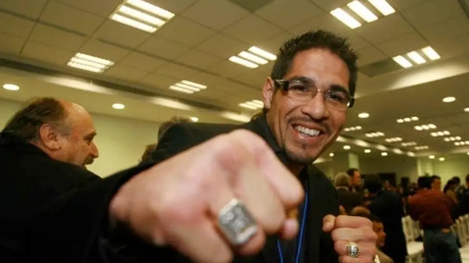 Margarito libra con éxito operación por fractura
