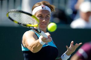 Begu sorprende a Kuznetsova y avanza a Final en Marbella