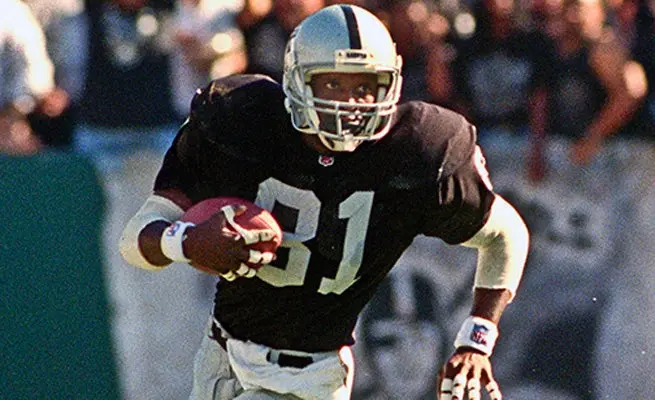 Ex receptor de Raiders culpa a su coach de la derrota en el SB XXXVII