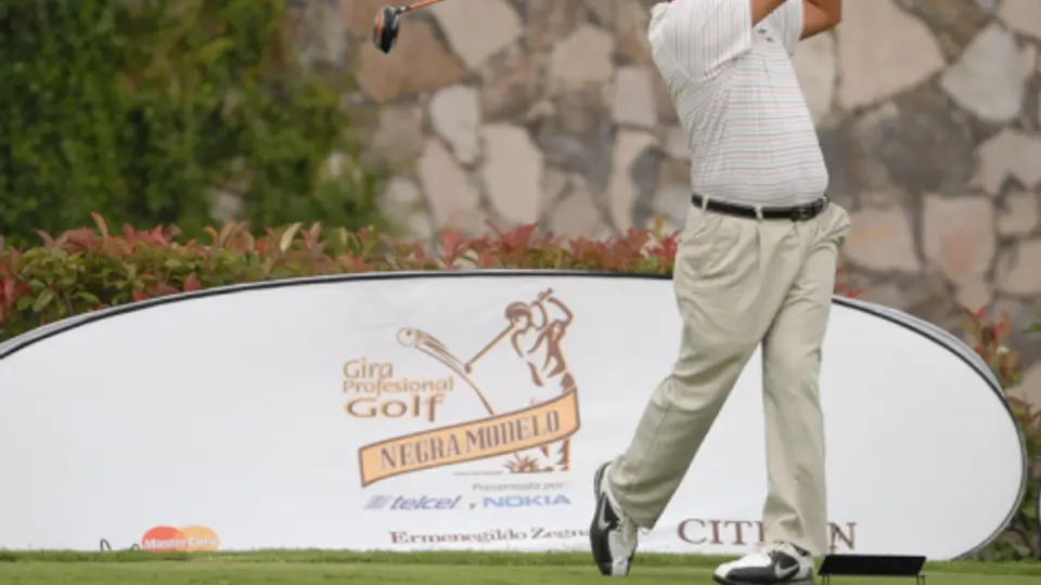 EU niega a golfista mexicano jugar en su territorio por ser ilegal
