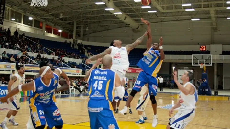 Fuerza Regia tendrá que esperar al quinto juego
