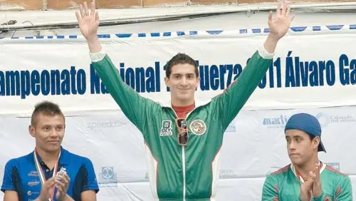 Rommel se luce en el Campeonato Nacional de clavados
