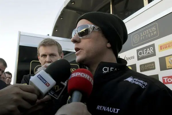 Felipe Massa aseguró estar "con los pies en el suelo"