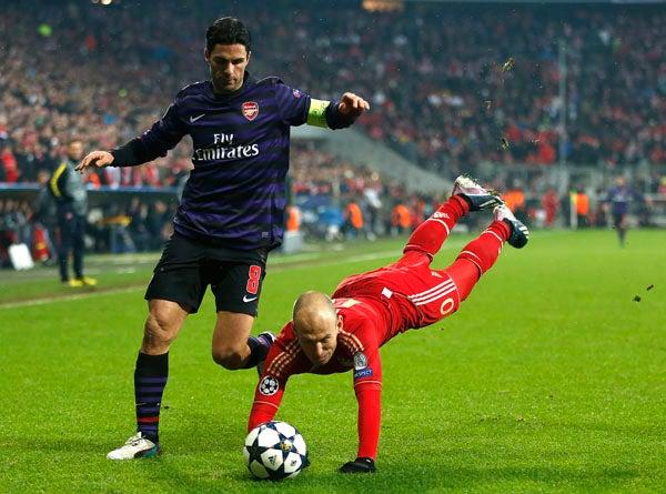Robben en un aterrizaje inesperado | AP