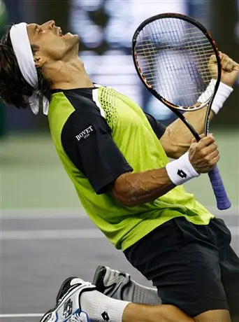 Ferrer supera la segunda ronda en Valencia