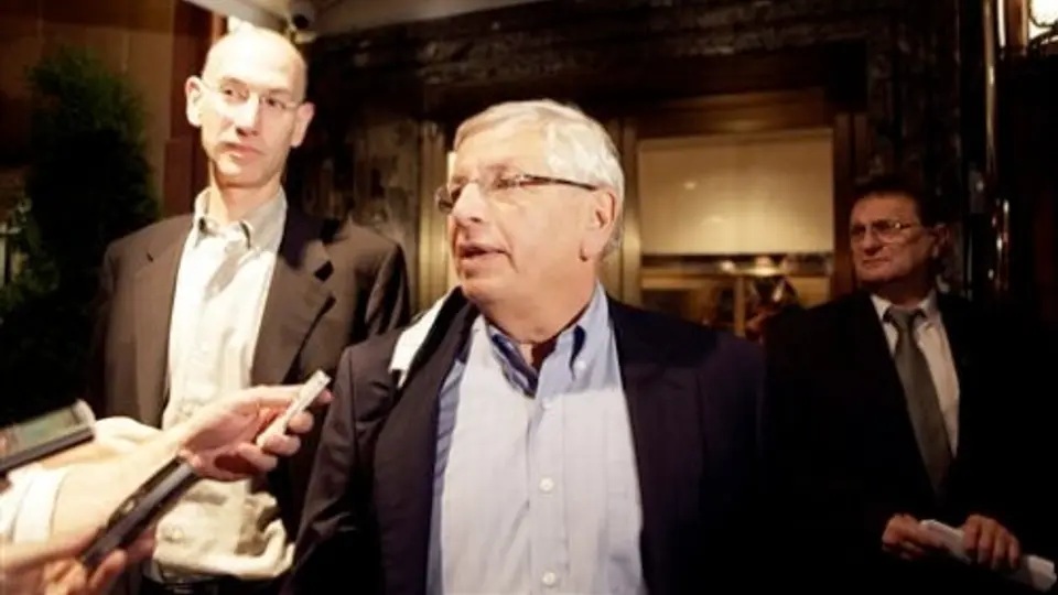 Jugadores y dueños de la NBA se reunieron por diez horas