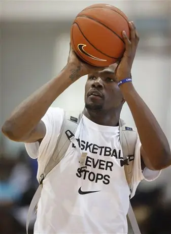 Durant asegura que los jugadores no se rendirán