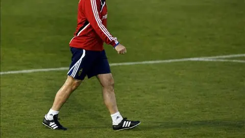 Aguirre insiste en las combinaciones y en el control del balón