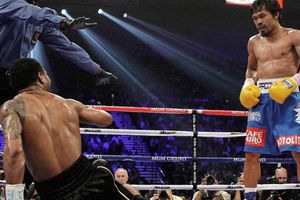 Pacquiao vence a Mosley con poca espectacularidad