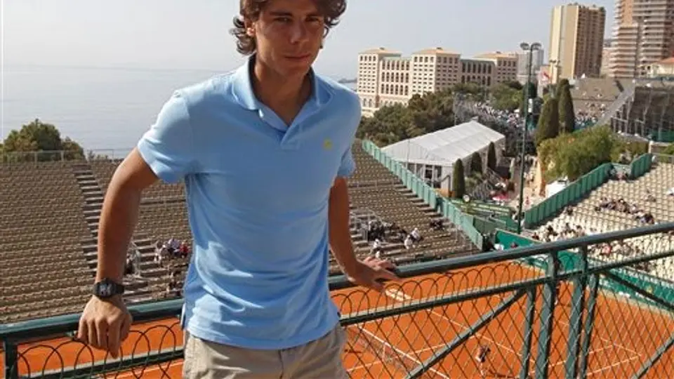 Nadal ve a Djokovic como el número uno el mes próximo