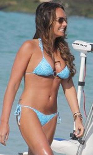 Aprovechó el caluroso clima para posar en bikini | ESPECIAL