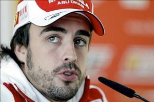 Ferrari desea que Fernando Alonso siga muchos años en el equipo