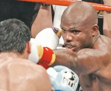 Tim Bradley se inclina por el Pacman