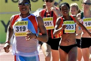 Semenya gana título sudafricano de 800 metros