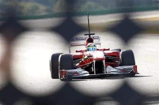 Ferrari cede a reclamos de Ford en nombre de monoplaza