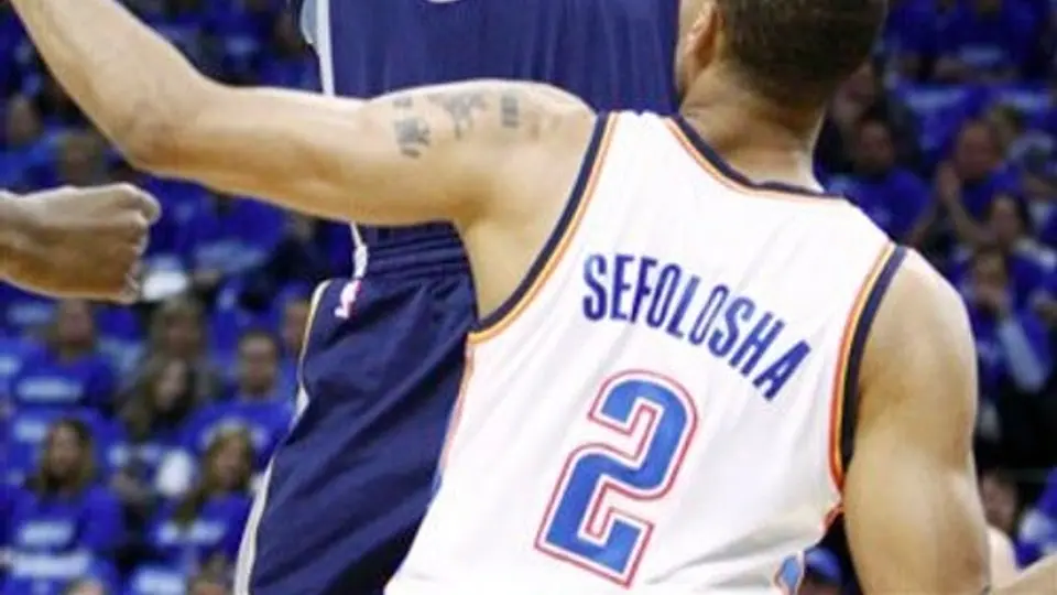 Los Grizzlies siguen sorprendiendo y vencen 114-101 a Oklahoma City