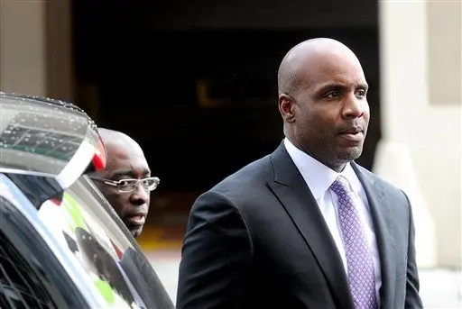 Bonds, encontrado culpable de obstrucción de justicia