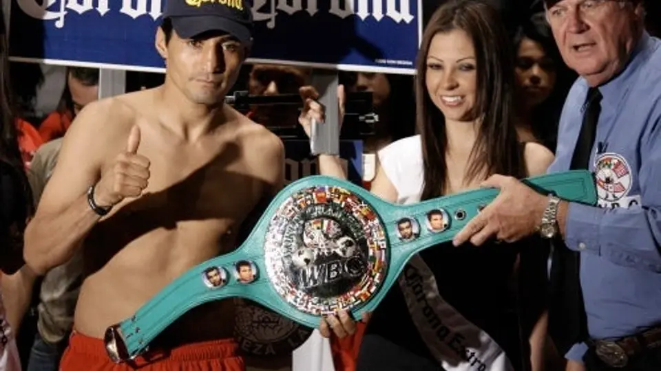 Morales triunfó ante Lorenzo en Tijuana por decisión