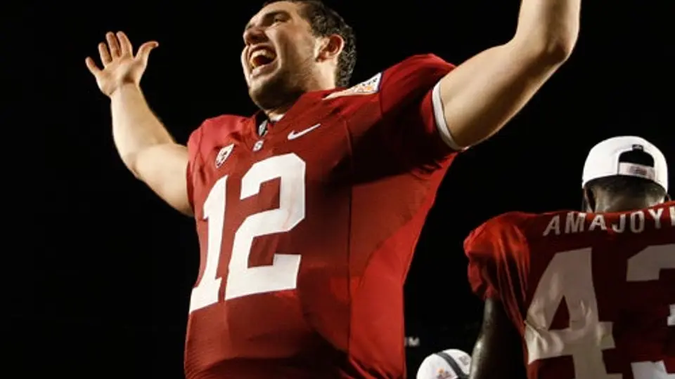 Andrew Luck se queda un año más en el colegial