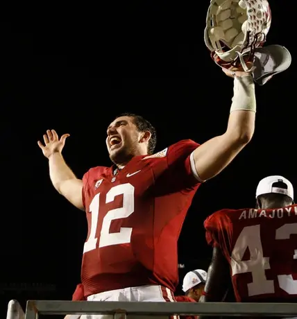 Andrew Luck se queda un año más en el colegial