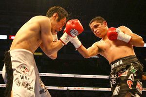 Edgar Sosa retiene el título de Campeón