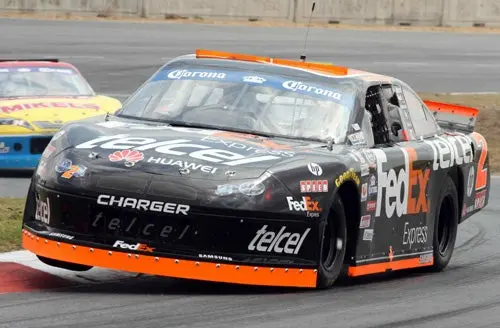 Quiroga se quedó con la pole en la Nascar México