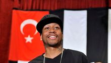 Llegada de Iverson a Turquía es retrasada por mudanza