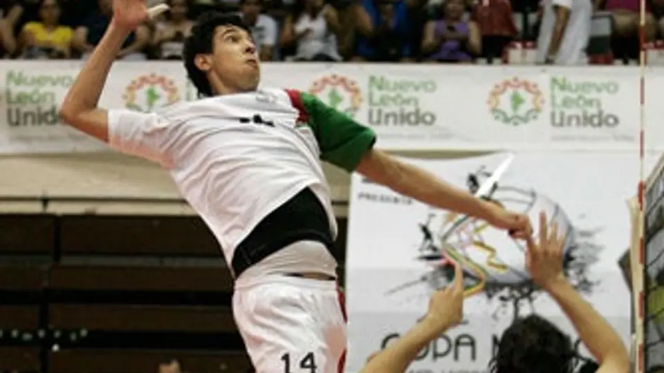 México vence a Inglaterra en voleibol