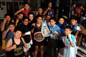 Arely Muciño peleará más calculadora