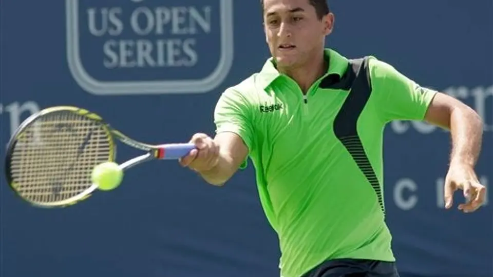 Almagro vence a Montañés y avanza en Cincinnati