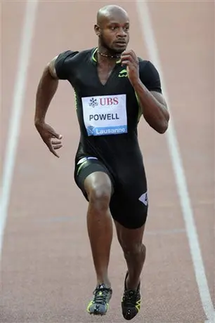 Powell no competirá en los 100 metros por lesión