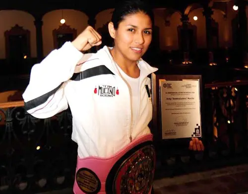 La boxeadora Arely Muciño defenderá su título