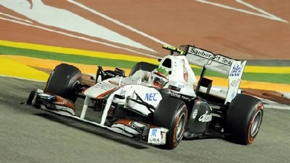 Desmienten rumores sobre llegada de Checo a Ferrari