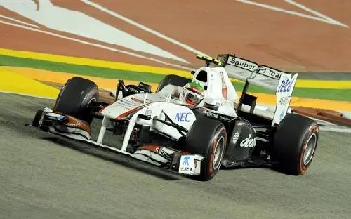Desmienten rumores sobre llegada de Checo a Ferrari