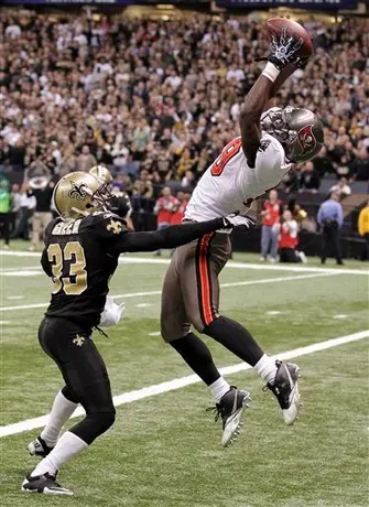 Bucaneros en la pelea por clasificar; Tampa Bay vence 23-13 a Nueva Orleans